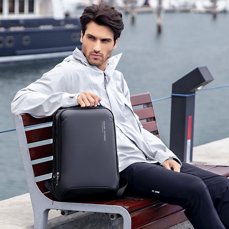 Mochila Mark Ryden Modelo Metropolitan MR9008