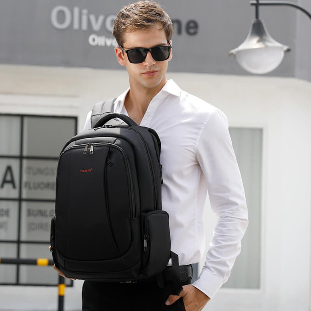 Mochila Urbana Tigernu TB3143USB