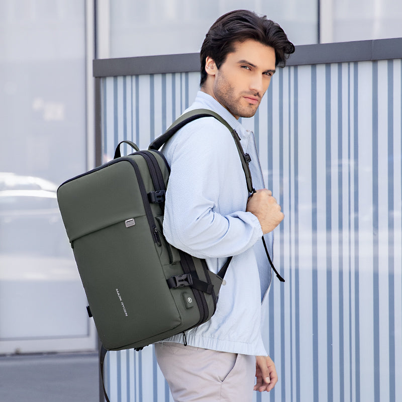 Mochila Mark Ryden Modelo Travel Expandible MR8057